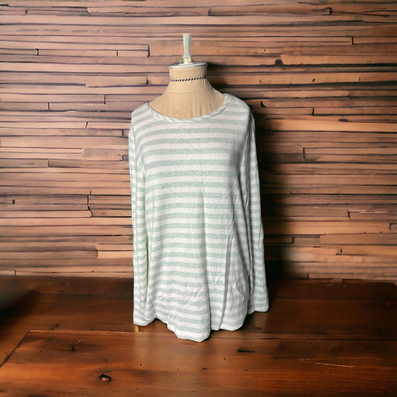 Peyton Primrose Soft White Striped Sweater Tunic NWT Size Small - Picture 1 of 4